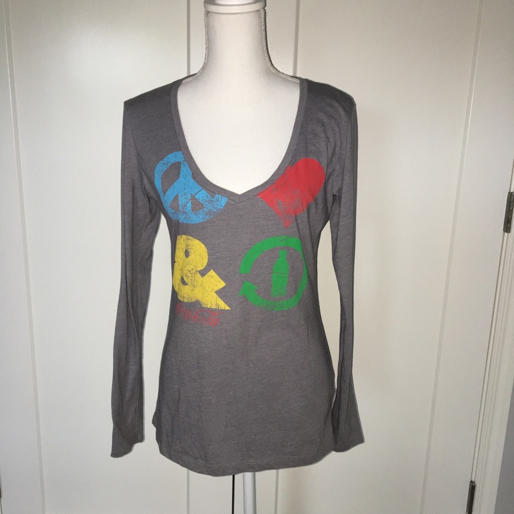 SALE Coca Cola | Long Sleeve V-Neck Tee Size XL